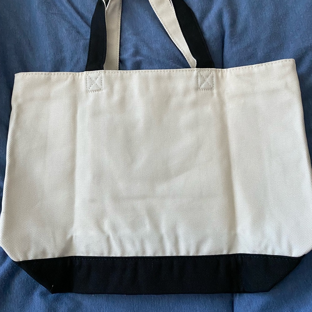 Uniqlo Tote Bag View 2